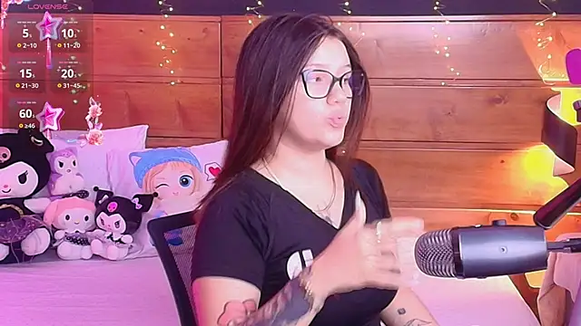 ambar lover online show from September 30, 2025, 7:52 pm