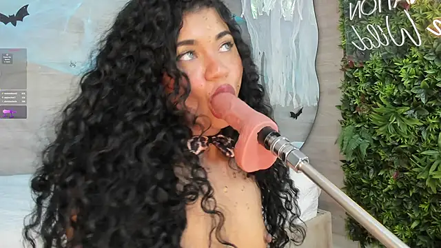 Snapshot of Alma_Leon chatting on October 26, 2025, 7:36 am Alma Leon online show from October 26, 2025, 7:36 am