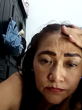 Snapshot of linda_luna29 chatting on September 28, 2025, 3:12 am linda luna29 online show from September 28, 2025, 3:12 am