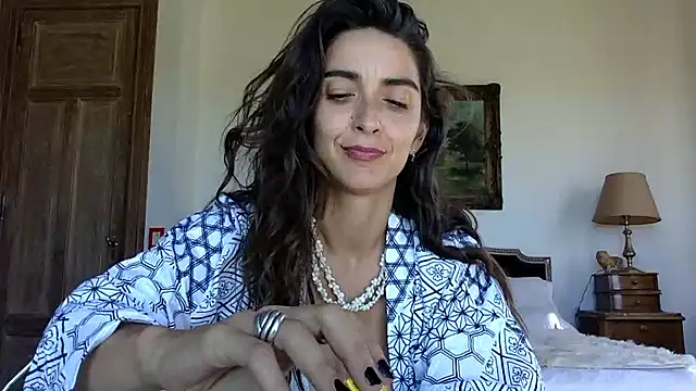 Snapshot of venuslibre chatting on November 24, 2025, 7:13 pm venuslibre online show from November 24, 2025, 7:13 pm