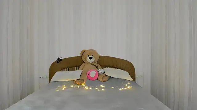 Daria de luxe online show from November 12, 2025, 11:03 pm