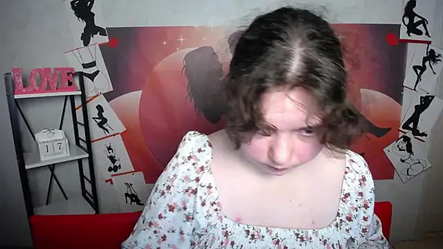 Snapshot of NeonilaLisova chatting on November 17, 2025, 12:22 pm NeonilaLisova online show from November 17, 2025, 12:22 pm