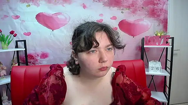 NeonilaLisova online show from July 26, 2026, 5:04 am