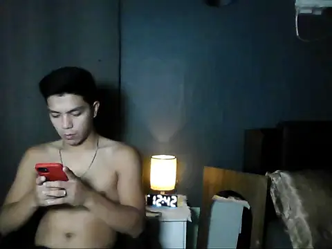 Snapshot of Hunky_paul chatting on June 26, 2026, 8:41 am Hunky paul online show from June 26, 2026, 8:41 am