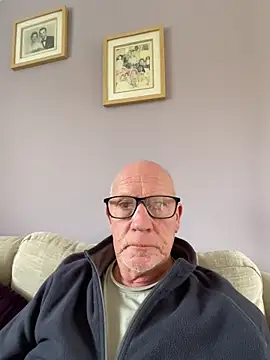 philefc online show from February 2, 2026, 2:05 pm