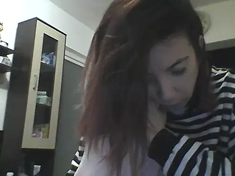 Snapshot of Anayssa_ chatting on February 28, 2026, 9:05 pm Anayssa online show from February 28, 2026, 9:05 pm