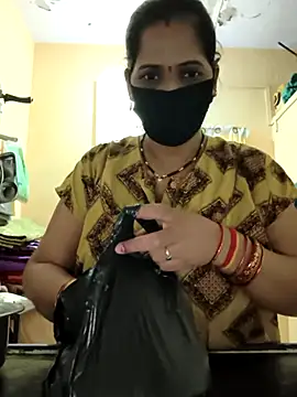 Snapshot of Gk_99999 chatting on February 5, 2026, 1:27 pm Gk 99999 online show from February 5, 2026, 1:27 pm