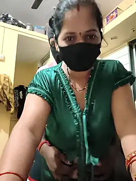 Snapshot of Gk_99999 chatting on February 6, 2026, 1:32 am Gk 99999 online show from February 6, 2026, 1:32 am