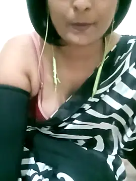 Snapshot of Queen_Kushi4 chatting on September 23, 2025, 5:27 pm Queen Kushi4 online show from September 23, 2025, 5:27 pm