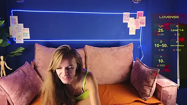 Jesica mooon online show from September 20, 2025, 1:39 am