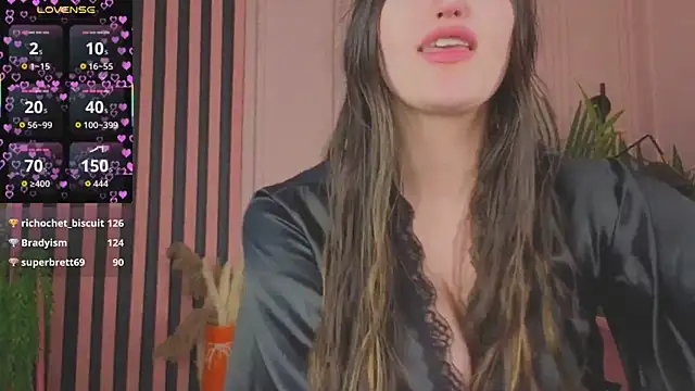 Snapshot of kamila_blush chatting on November 8, 2025, 9:31 am kamila blush online show from November 8, 2025, 9:31 am