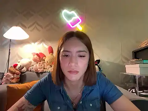 Snapshot of Yhanbeaufort18 chatting on July 26, 2026, 8:32 am Yhanbeaufort18 online show from July 26, 2026, 8:32 am
