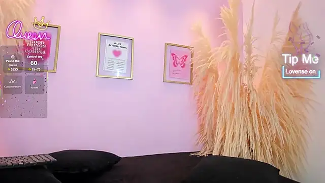 SunnyGilmoree online show from March 5, 2026, 8:05 pm