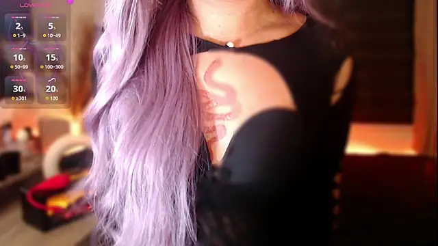 Snapshot of mslilly_croft chatting on February 20, 2026, 4:40 pm mslilly croft online show from February 20, 2026, 4:40 pm