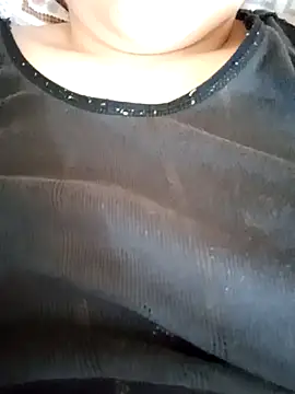 Snapshot of 706070 chatting on November 9, 2025, 10:57 am 706070 online show from November 9, 2025, 10:57 am