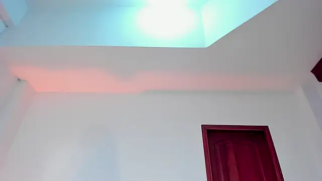 SerenaAveline online show from October 11, 2025, 1:05 am