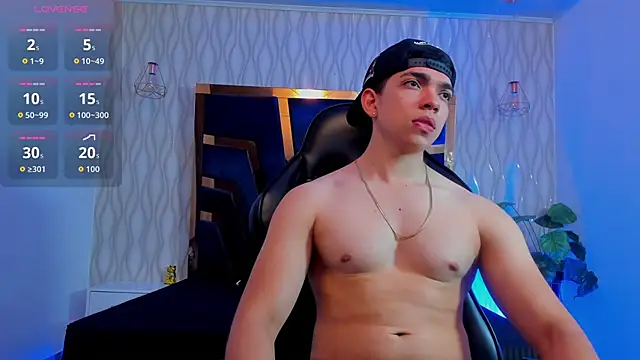 Eryonbradley online show from March 25, 2026, 11:22 pm