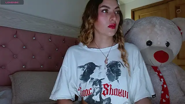 Ayleen m online show from September 22, 2025, 3:19 am