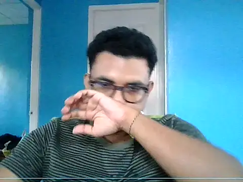 Snapshot of elturcudito chatting on February 28, 2026, 11:28 pm elturcudito online show from February 28, 2026, 11:28 pm