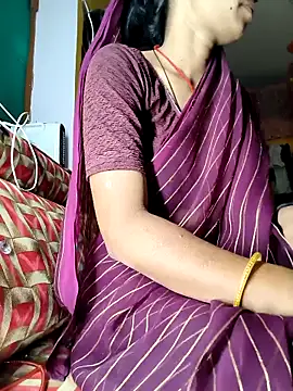 Snapshot of Sonam_pandeyji chatting on April 28, 2026, 11:32 pm Sonam pandeyji online show from April 28, 2026, 11:32 pm