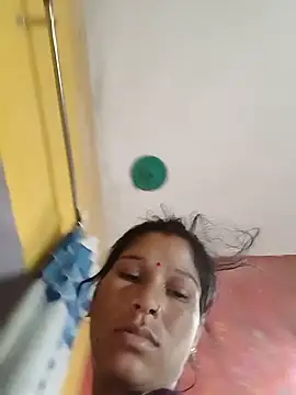 Snapshot of Sonam_pandeyji chatting on May 18, 2026, 10:48 pm Sonam pandeyji online show from May 18, 2026, 10:48 pm