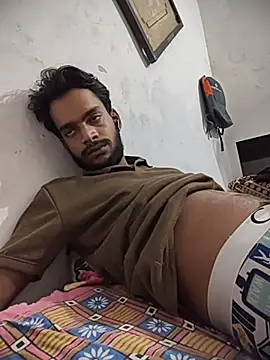 Snapshot of yashuuuu021 chatting on October 7, 2025, 6:05 pm yashuuuu021 online show from October 7, 2025, 6:05 pm