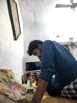 Snapshot of yashuuuu021 chatting on October 29, 2025, 4:53 pm yashuuuu021 online show from October 29, 2025, 4:53 pm