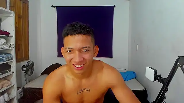 JuanchiT66 online show from October 2, 2025, 6:04 pm