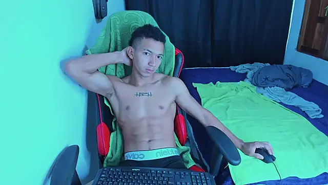 Snapshot of JuanchiT66 chatting on July 25, 2026, 2:14 pm JuanchiT66 online show from July 25, 2026, 2:14 pm