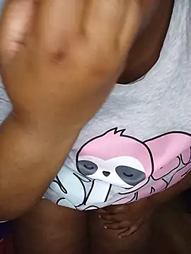 Babybigbutt online show from June 30, 2026, 5:03 pm