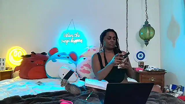 Snapshot of GigiMcFee chatting on September 12, 2025, 4:34 am GigiMcFee online show from September 12, 2025, 4:34 am