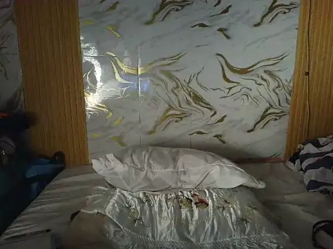 Snapshot of dimple_anne1 chatting on February 1, 2026, 12:37 pm dimple anne1 online show from February 1, 2026, 12:37 pm