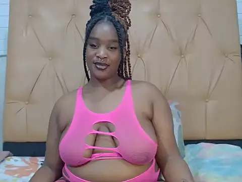 Snapshot of SexyyRedxxx chatting on June 9, 2026, 11:38 pm SexyyRedxxx online show from June 9, 2026, 11:38 pm