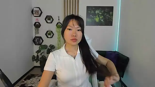 LunaPurrr online show from September 29, 2025, 11:20 pm