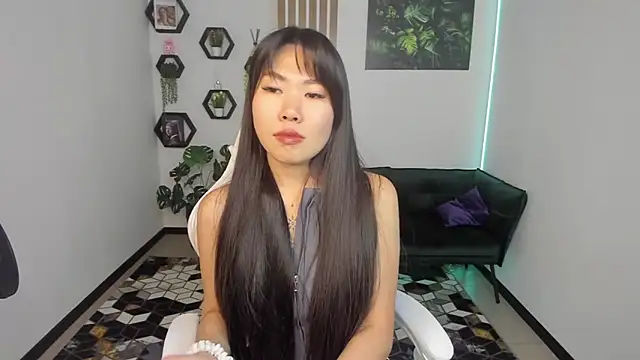 LunaPurrr online show from October 9, 2025, 11:14 pm