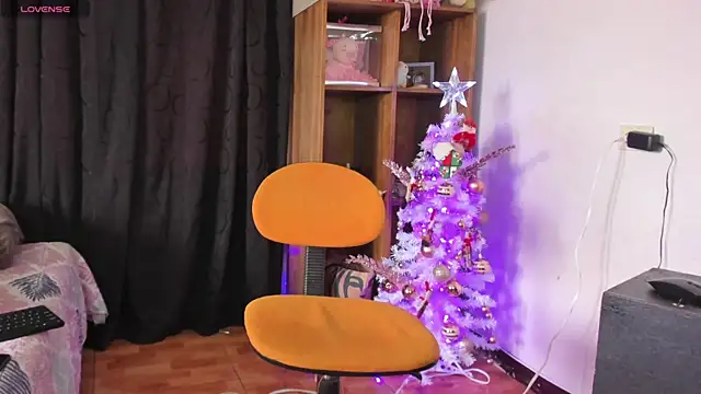 JamesDeker online show from November 24, 2025, 1:33 pm