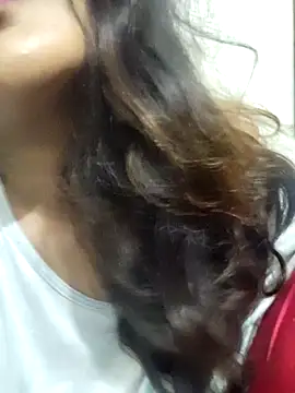 Cute pinkii online show from October 15, 2025, 8:20 pm