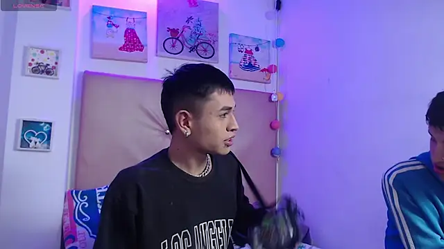 iam lukas   online show from December 18, 2025, 2:34 pm