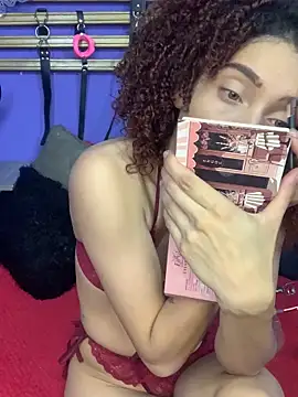 Snapshot of ValentinaStorm1 chatting on September 13, 2025, 2:33 am ValentinaStorm1 online show from September 13, 2025, 2:33 am