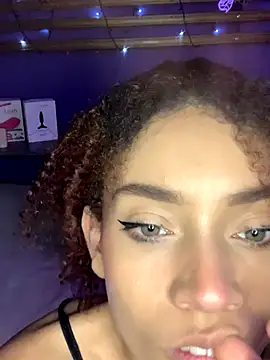 Snapshot of ValentinaStorm1 chatting on October 5, 2025, 1:53 pm ValentinaStorm1 online show from October 5, 2025, 1:53 pm