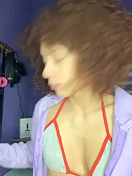 Snapshot of ValentinaStorm1 chatting on November 6, 2025, 11:22 am ValentinaStorm1 online show from November 6, 2025, 11:22 am