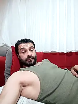 alex10alexx online show from April 11, 2026, 11:31 pm