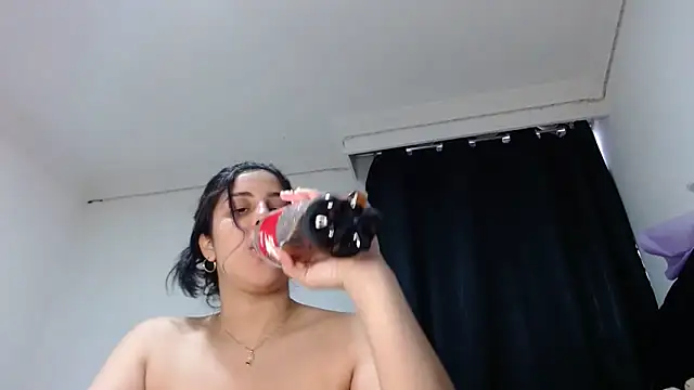 Electraweb 09 online show from October 19, 2025, 10:21 pm