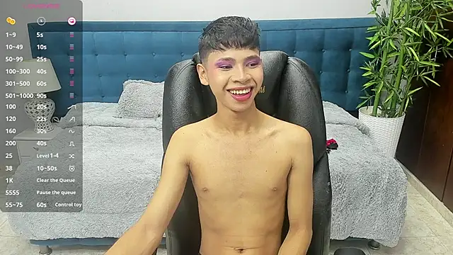 Snapshot of dilan_911 chatting on October 11, 2025, 5:55 pm dilan 911 online show from October 11, 2025, 5:55 pm