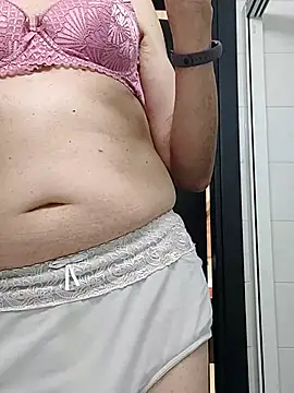 Emily de Carla online show from July 22, 2026, 1:36 pm