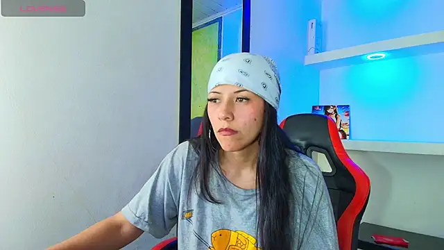 Raven Rouge  online show from September 12, 2025, 6:13 am