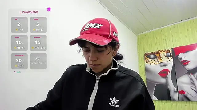 Raven Rouge  online show from March 9, 2026, 8:13 pm