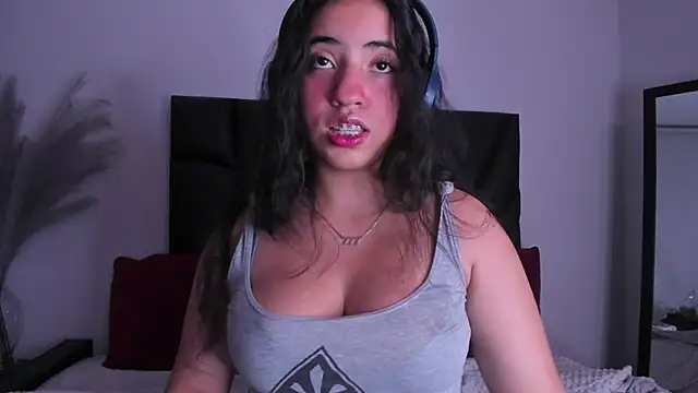 Nicol Chang online show from September 11, 2025, 4:01 am