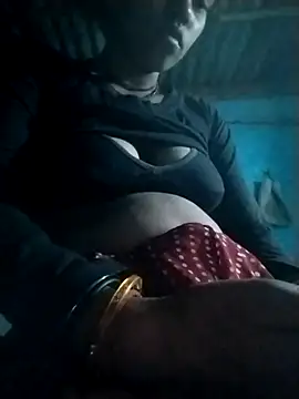 Hot-qwer online show from March 16, 2026, 8:46 pm