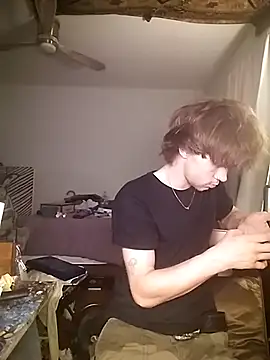 XanderOzzz online show from July 28, 2026, 4:08 am